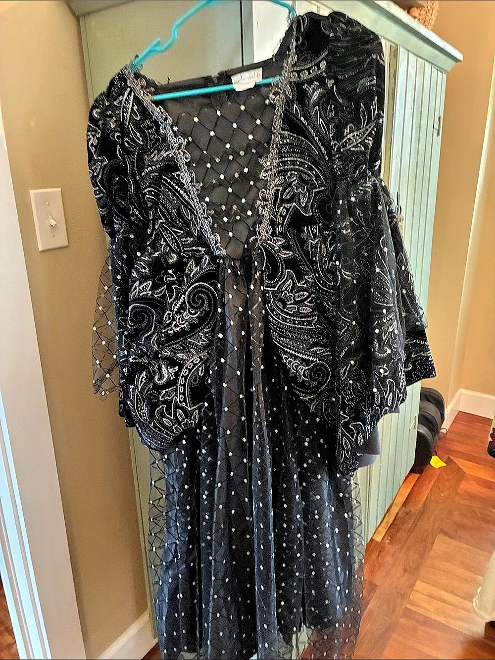 Wishcraft Wicked Princess Costume Black Paisley Maxi Dress